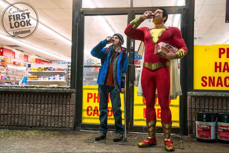Shazam! | David Sandberg explica o traje do herói em nova imagem divulgada