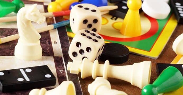 5 jogos de tabuleiro que deixaram saudade