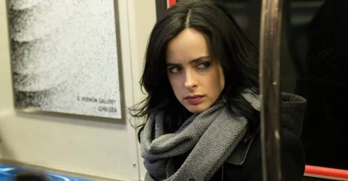 Jessica Jones | Foto do set da 2° temporada mostra Jessica sendo detida pela polícia
