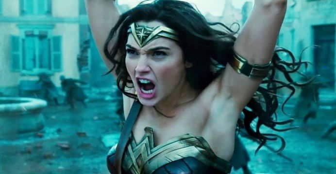 Mulher-Maravilha | Diretora quer jato invisível no próximo filme