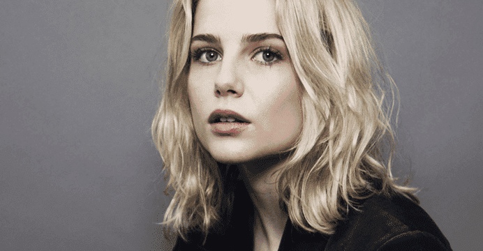 Bohemian Rhapsody | Lucy Boynton será Mary Austin em filme sobre Freddie Mercury