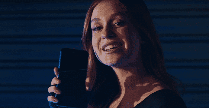 Marina Ruy Barbosa estrela nova campanha do Zenfone 4