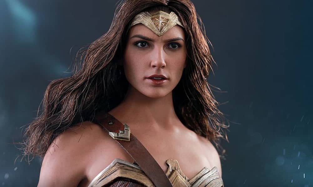 Hot Toys divulga incrível action figure da Mulher-Maravilha.
