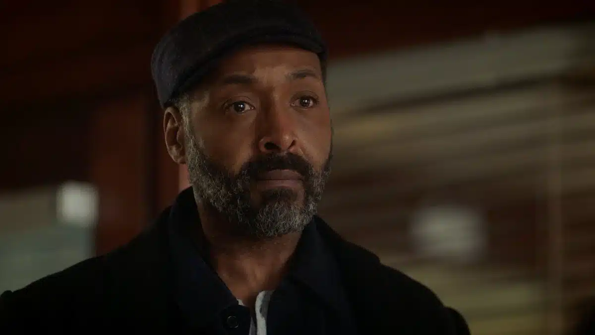 Jesse L Martin