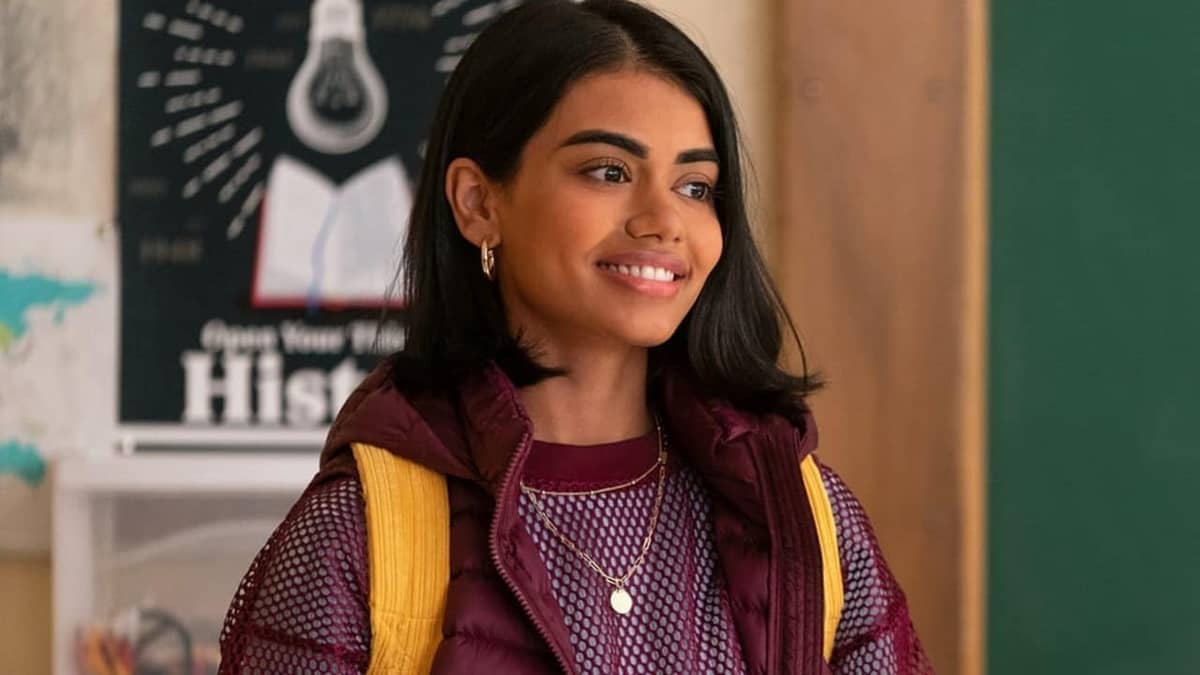 Aneesa em Eu Nunca fez um dos melhores relacionamentos da temporada.