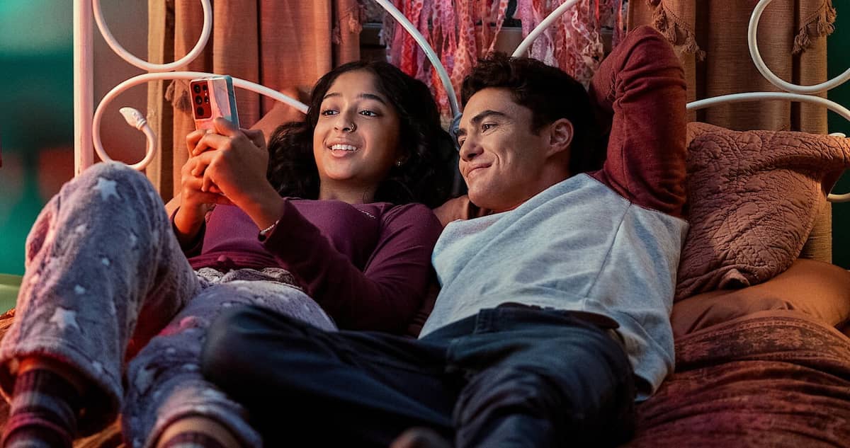 A terceira temporada de Eu Nunca já está no ar, será que vale a pena o seu tempo?