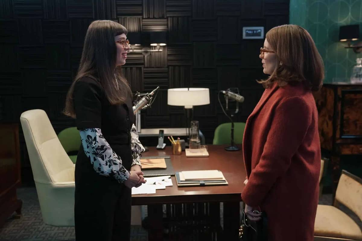 Cinda Canning e Becky em Only Murders in The Building