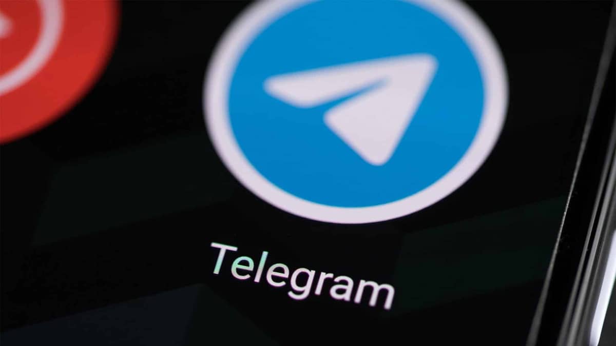 Saiba como criar figurinhas no Telegram.