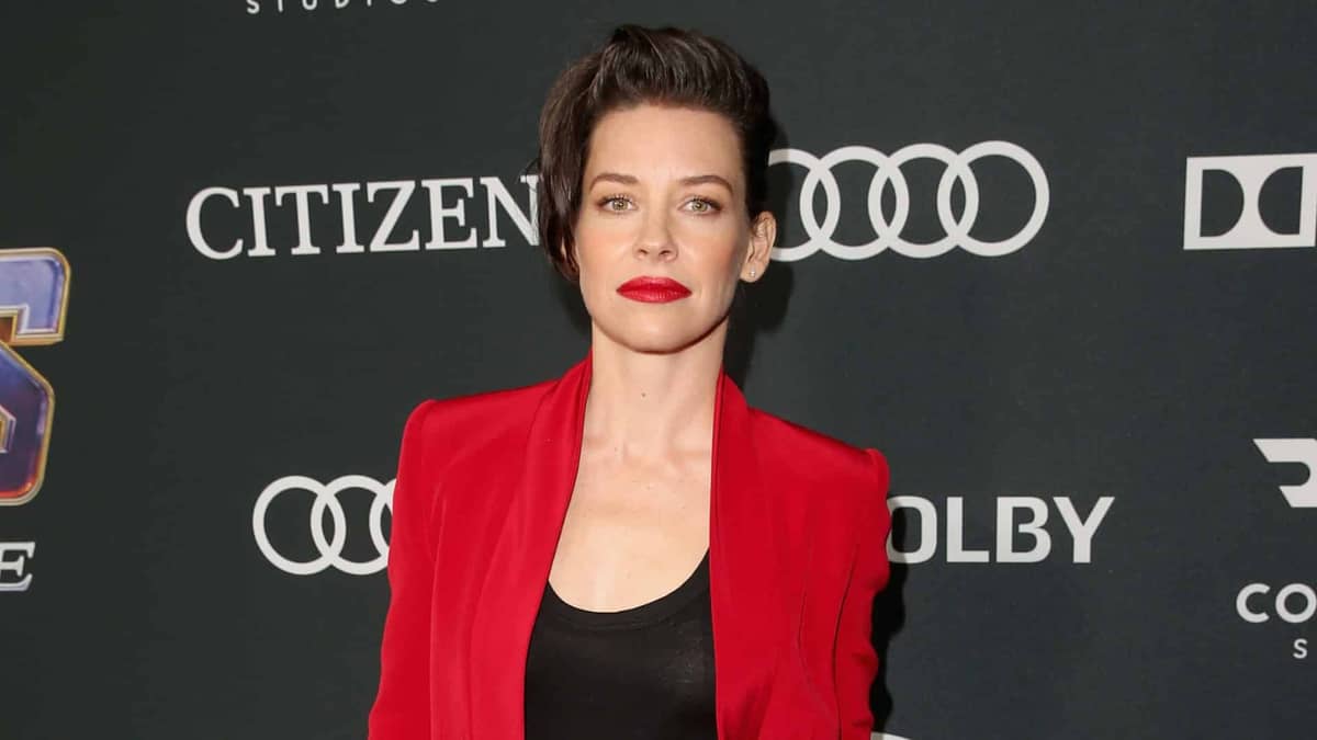 Evangeline Lilly: A Vespa que equilibra ação e sensibilidade