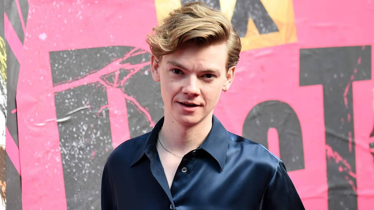 Thomas Brodie-Sangster De Maze Runner a O Gambito da Rainha