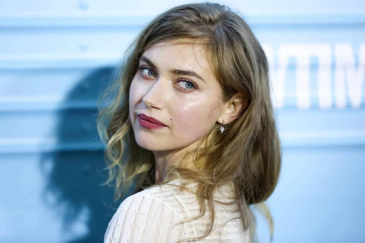 Imogen Poots: A versatilidade que transforma qualquer papel em arte