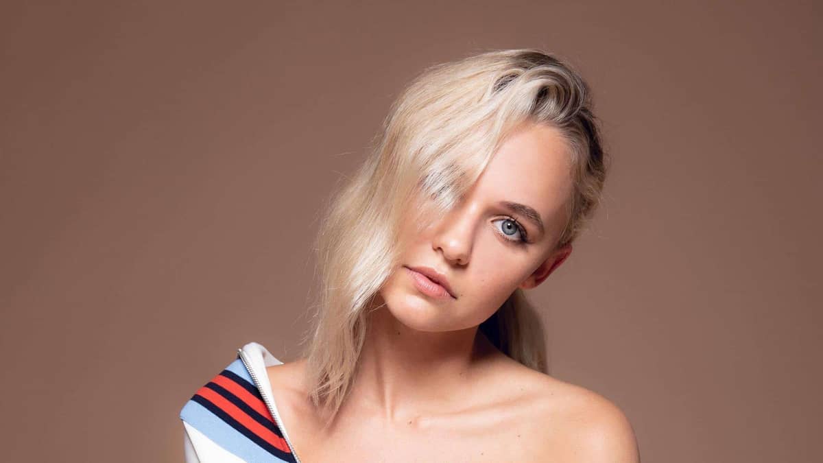 Madison Iseman: O talento por trás dos sustos de Jumanji e além