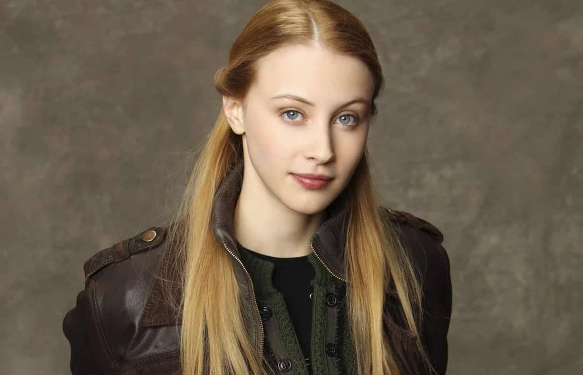 Sarah Gadon: O charme canadense que encanta Hollywood