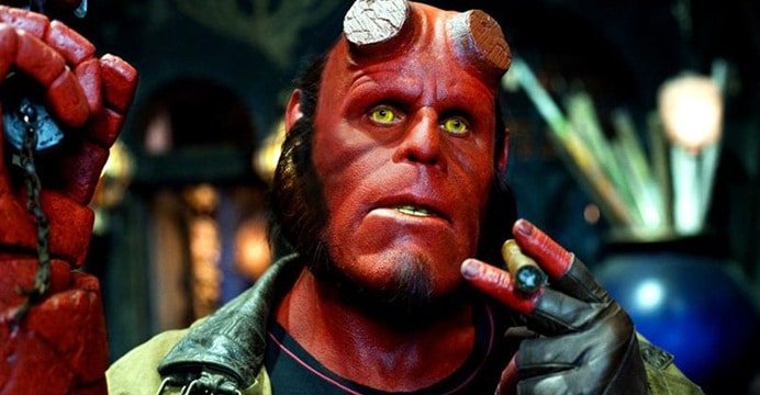 O ilustrador Mike Magnolia anunciou recentemente em suas redes sociais que Hellboy ganhará um reboot para os cinemas. Saiba mais detalhes.