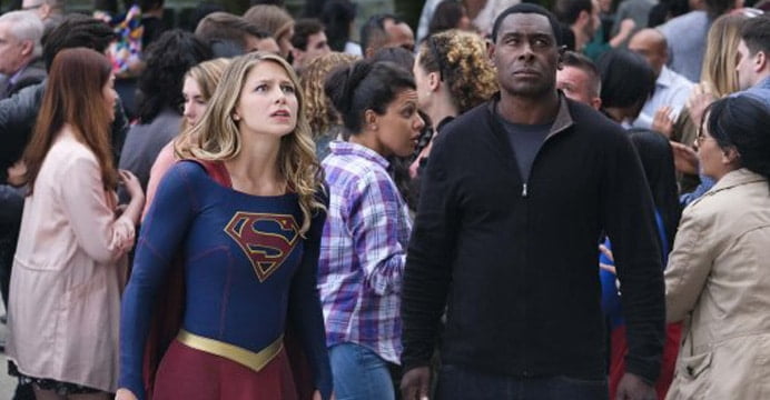 Imagens inéditas da terceira temporada da série Supergirl são divulgadas. O retorno da Garota de Aço está marcado para este mês de outubro.