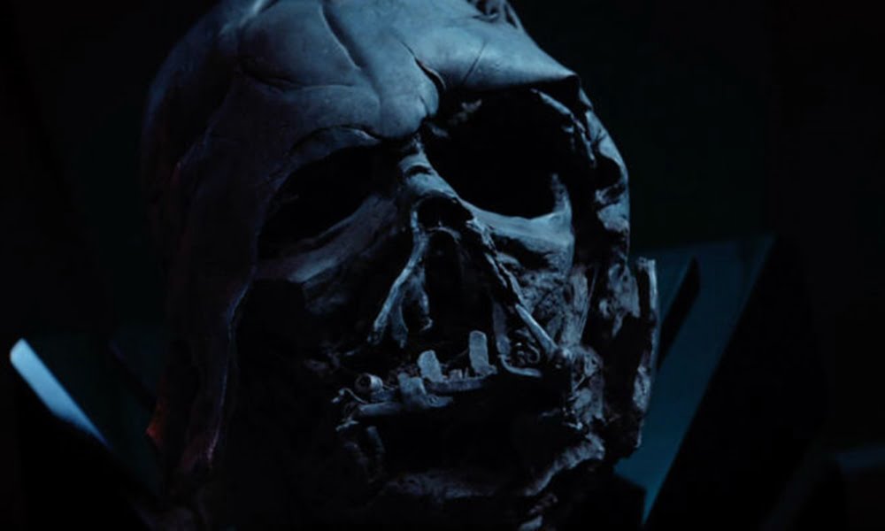 Paradeiro do capacete de Darth Vader é revelado no livro de Star Wars: Os Últimos Jedi