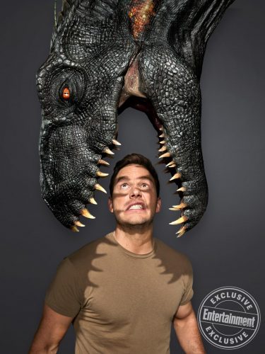 Jurassic World: Reino Ameaçado | Confira o novo trailer assustador, cartazes e um divertido ensaio fotográfico