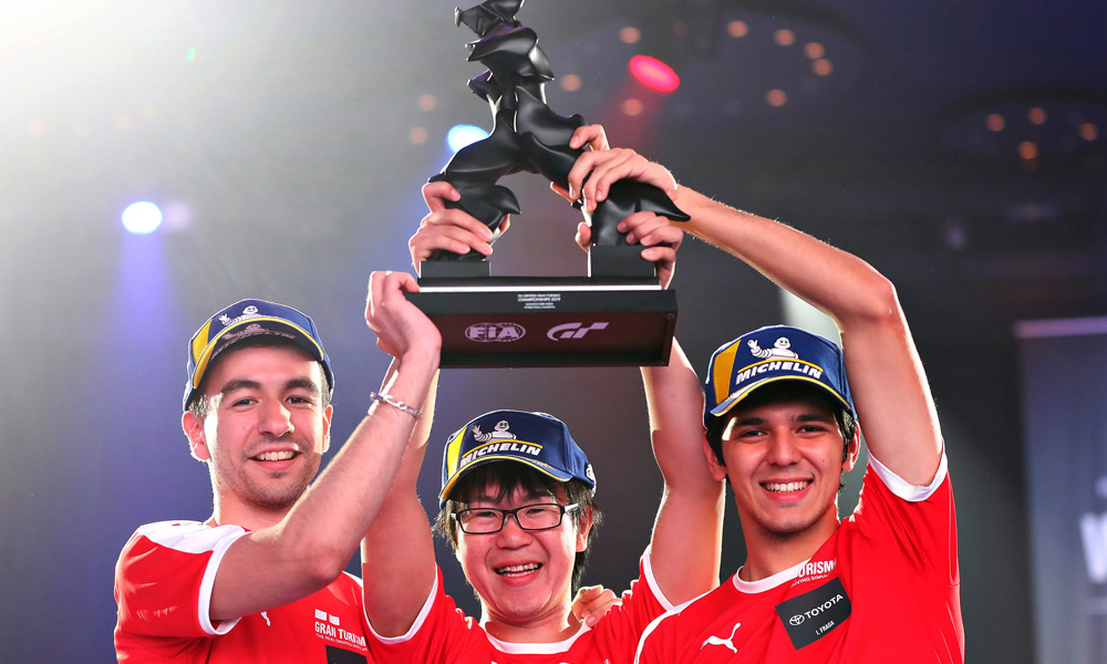 Gran Turismo | Brasileiro Igor Fraga vence a final da Manufacturer Series 2019